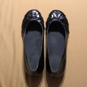 Kim Rogers charcoal flats